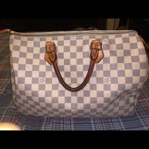 Louis Vuitton Speedy 30